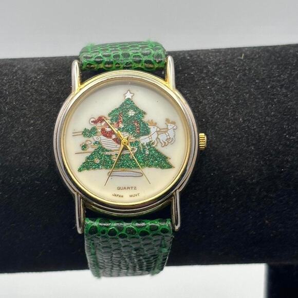 Gold christmas watch - Picture 1 of 3